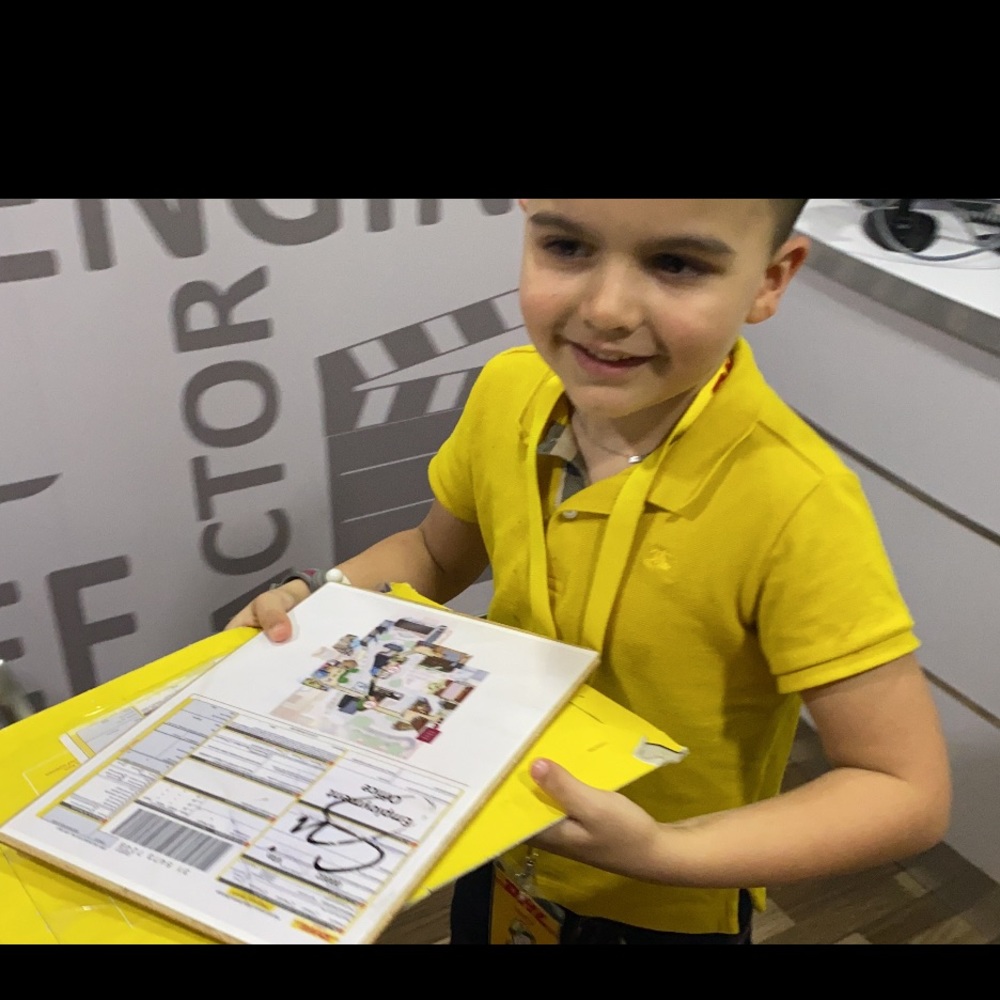 Burberry Children Yellow Polo 👕 - Picture 6 of 8